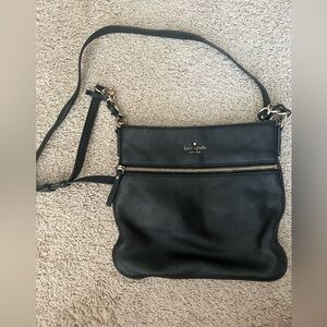 Black kate spade cross body purse with striped interior EUC with dustbag